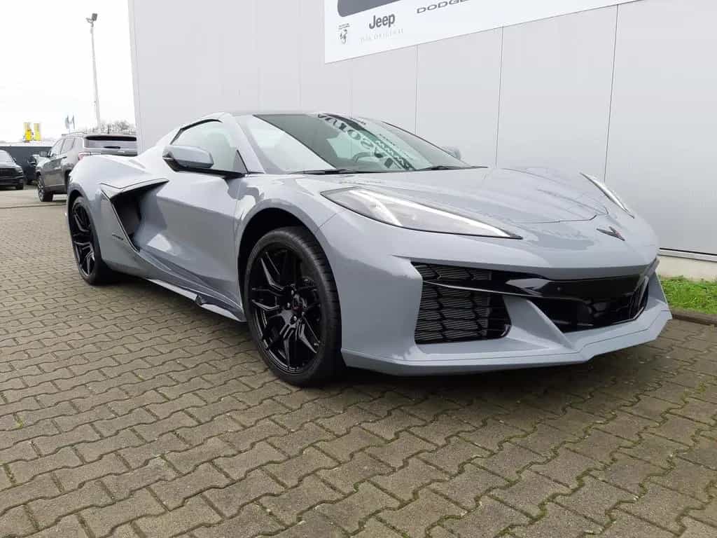 Corvette Z06 Convertible 3LZ 5.5 V8 EU 08/2025-photo-17