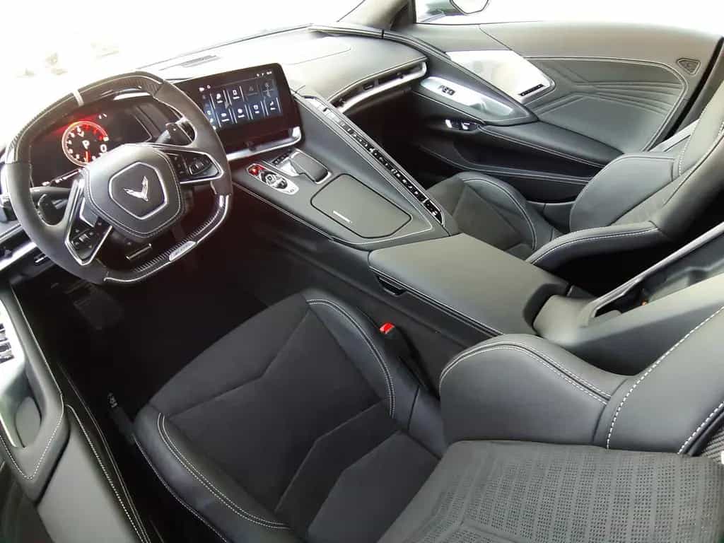 Corvette Z06 Convertible 3LZ 5.5 V8 EU 08/2025-photo-18