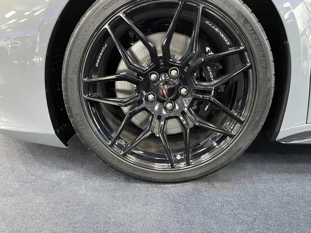 Corvette Z06 Convertible 3LZ 5.5 V8 EU 08/2025-photo-5