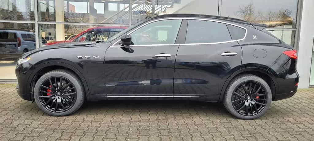 Maserati Levante Diesel Lusso 06/2017-photo-2