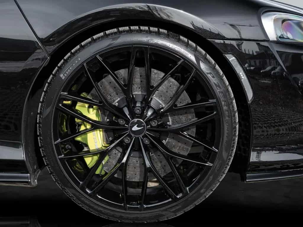 McLaren GTS | Premium Pack | Onyx Black 09/2024-photo-20