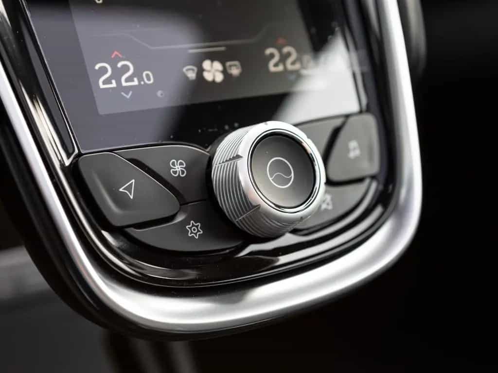 McLaren GTS | Premium Pack | Onyx Black 09/2024-photo-27