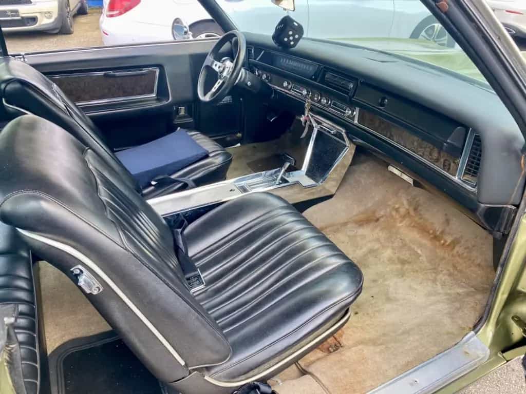 Pontiac Grand-Prix 6.7V8 Coupe 1968 Guter Zustand! 04/1968-photo-2