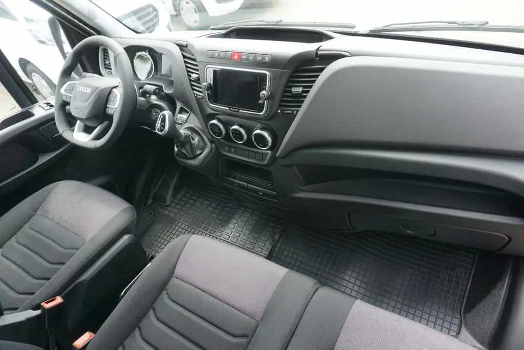 Iveco Daily 35S18 HI-Matic L4H3 18m³+ACC+NAVI+KAMERA 06/2024-photo-16