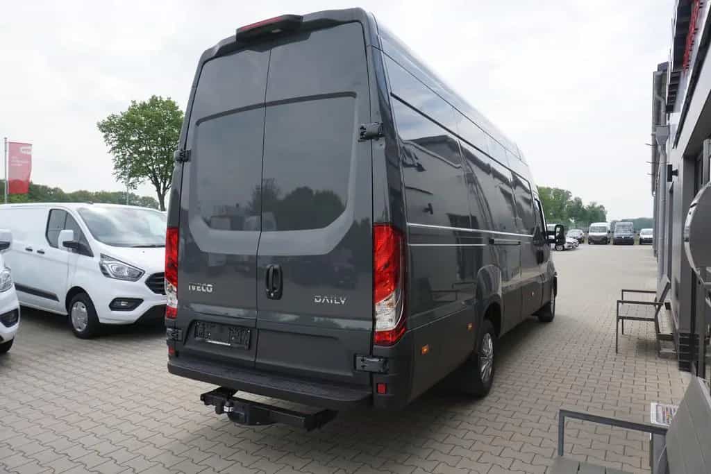 Iveco Daily 35S18 HI-Matic L4H3 18m³+ACC+NAVI+KAMERA 06/2024-photo-2
