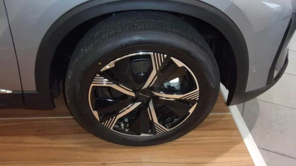BAIC Beijing X75 Panorama  360°  LED  Leder null-photo-1