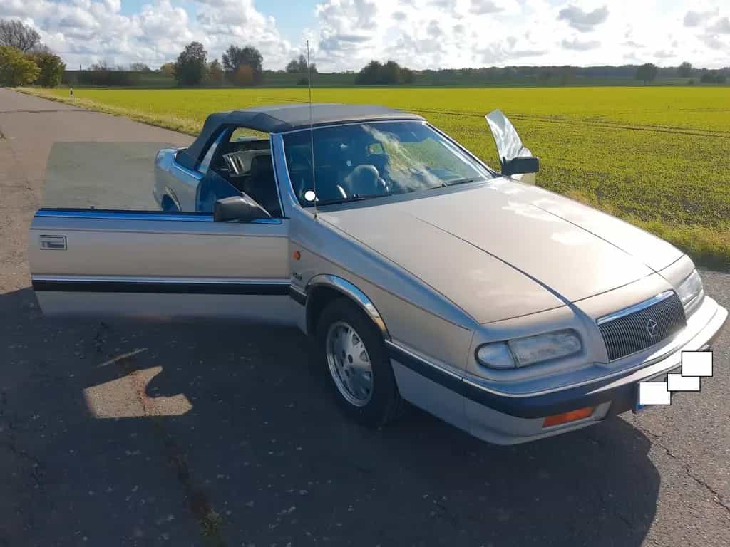 Chrysler Le Baron Cabrio, TOP-Zustand, Preis auf Anfrage 04/1994-photo-2