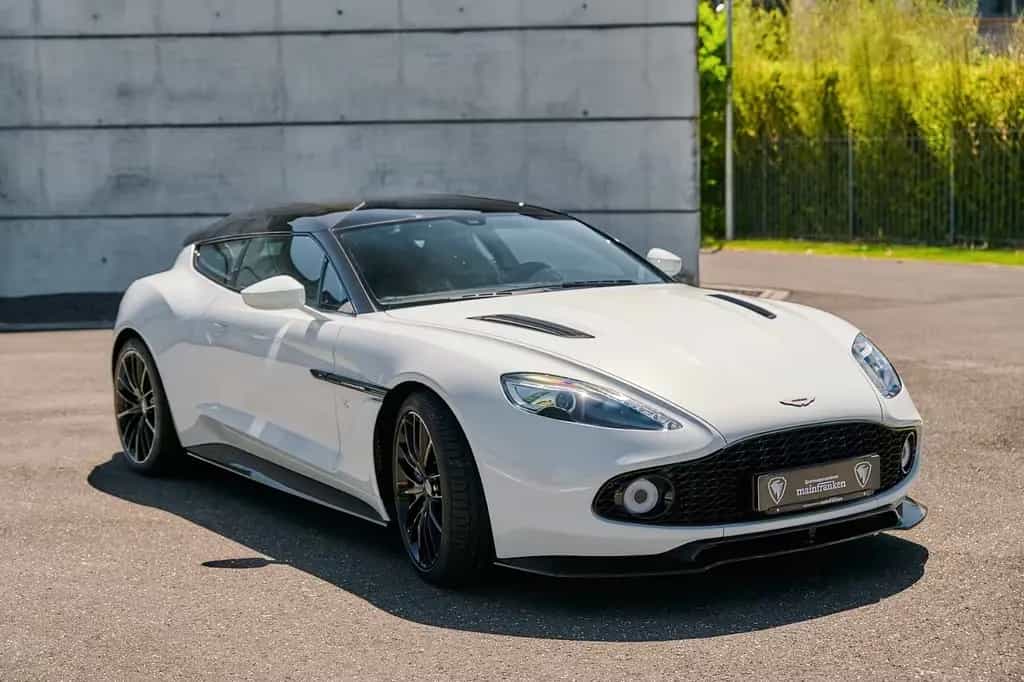Aston Martin Vanquish Zagato Edition Nr. 22 of 99 04/2019-photo-0