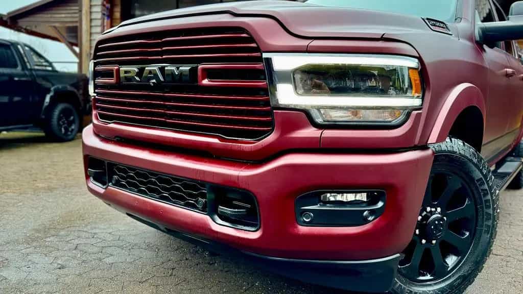 Dodge Limited DIESEL*BÜGEL*NAVI*AHK*GARANTIE 12/2021-photo-6