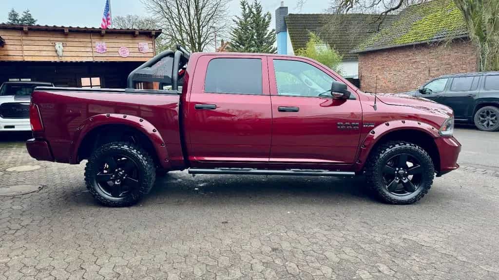 Dodge RAM SPORT*LIFT*AHK*NAVI*OFF-ROAD*BÜGEL+LED*GARANTIE 07/2018-photo-14