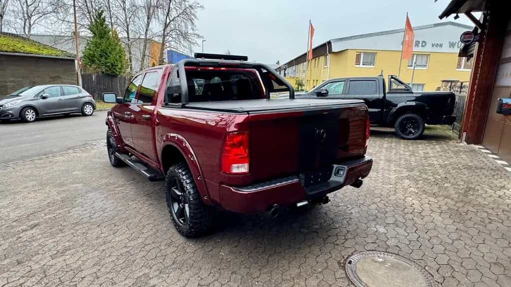 Dodge RAM SPORT*LIFT*AHK*NAVI*OFF-ROAD*BÜGEL+LED*GARANTIE 07/2018-photo-23