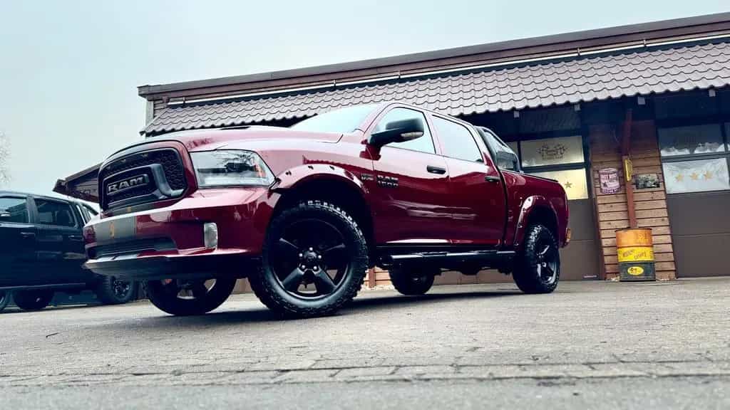 Dodge RAM SPORT*LIFT*AHK*NAVI*OFF-ROAD*BÜGEL+LED*GARANTIE 07/2018-photo-3