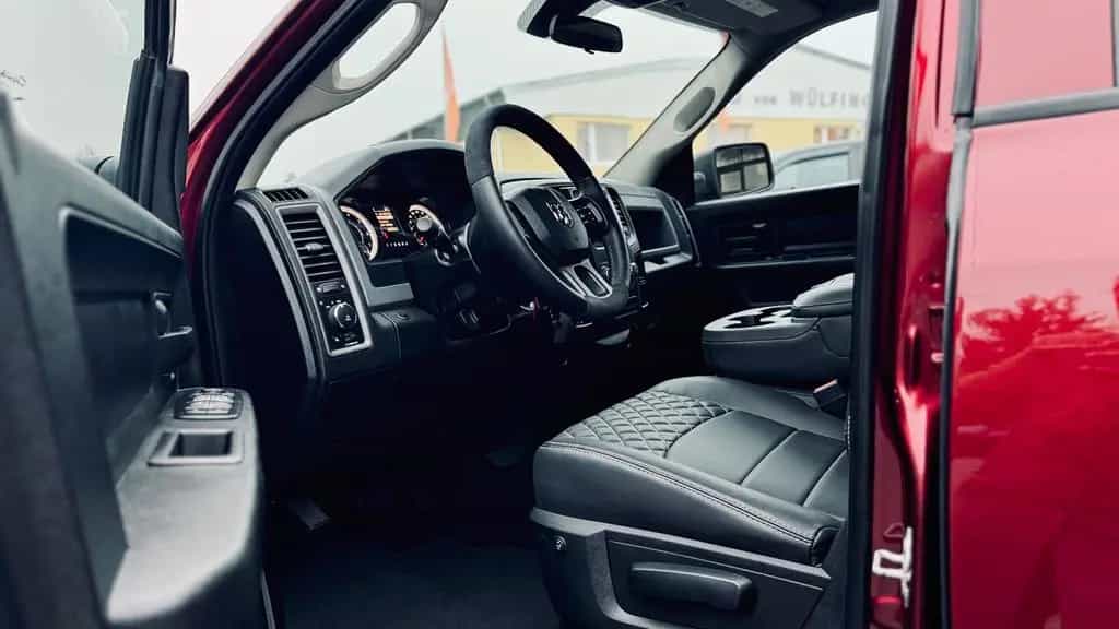 Dodge RAM SPORT*LIFT*AHK*NAVI*OFF-ROAD*BÜGEL+LED*GARANTIE 07/2018-photo-34