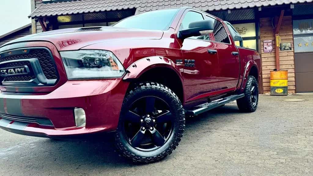 Dodge RAM SPORT*LIFT*AHK*NAVI*OFF-ROAD*BÜGEL+LED*GARANTIE 07/2018-photo-4