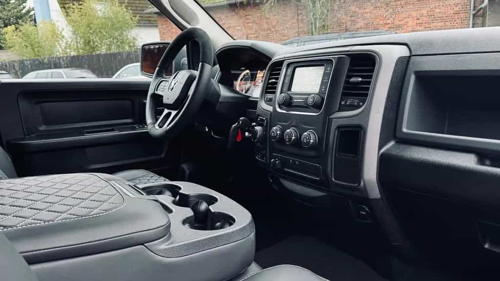 Dodge RAM SPORT*LIFT*AHK*NAVI*OFF-ROAD*BÜGEL+LED*GARANTIE 07/2018-photo-44