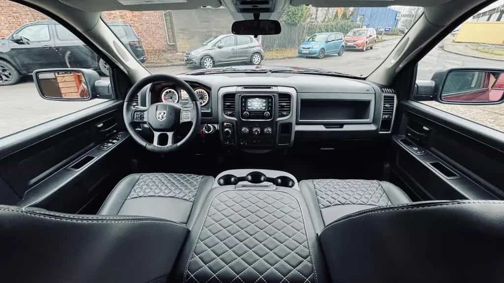 Dodge RAM SPORT*LIFT*AHK*NAVI*OFF-ROAD*BÜGEL+LED*GARANTIE 07/2018-photo-47