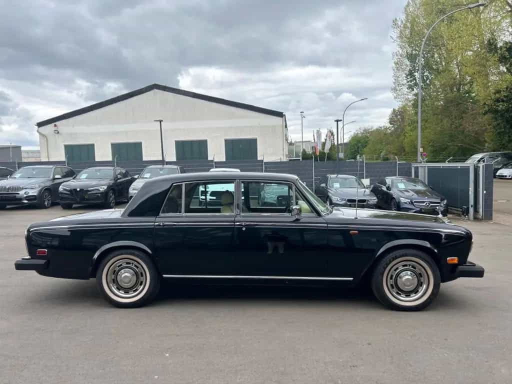 Rolls-Royce Silver SHADOW II 6,6l*TOP*LEDER*ORIGINAL ZUSTAND 02/1980-photo-10