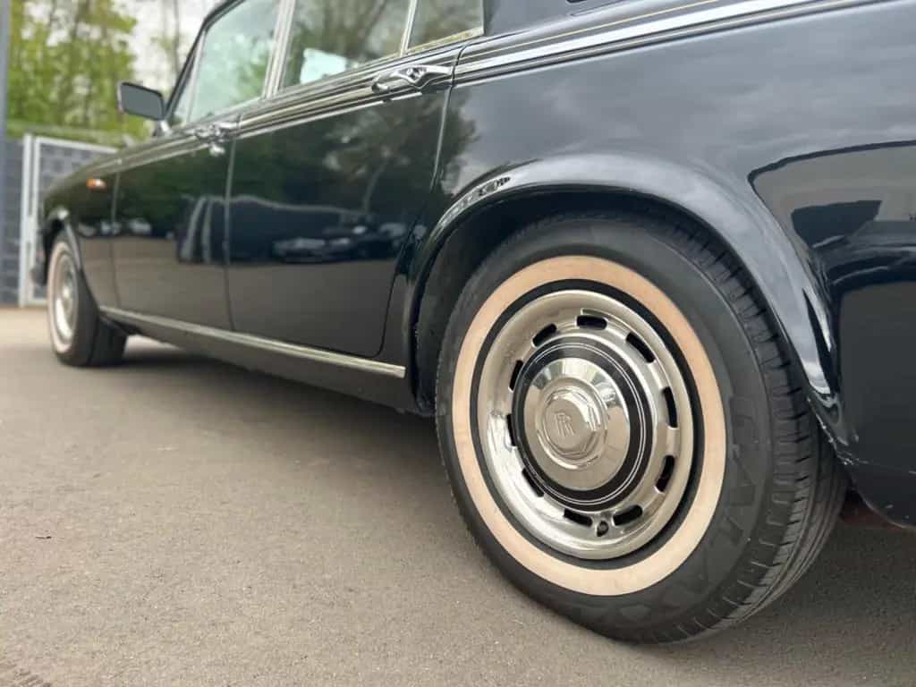 Rolls-Royce Silver SHADOW II 6,6l*TOP*LEDER*ORIGINAL ZUSTAND 02/1980-photo-12
