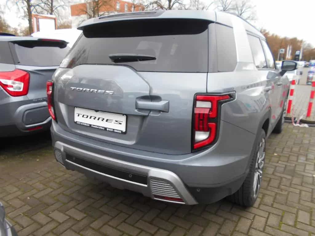 Ssangyong Torres Forest Edition Automatik 2WD null-photo-5