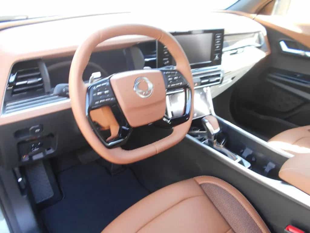 Ssangyong Torres Forest Edition Automatik 2WD null-photo-7