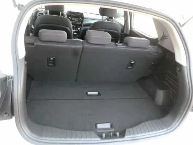 Ssangyong Tivoli 2WD CRYSTAL KLIMA ZV RadioDAB Winterräder 09/2024-photo-12
