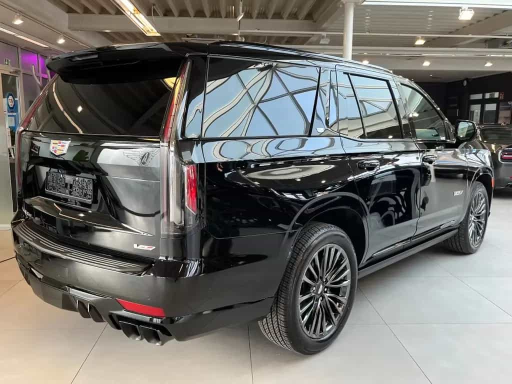 Cadillac Escalade V-Series 6.2 V8 Kompressor 02/2025-photo-4