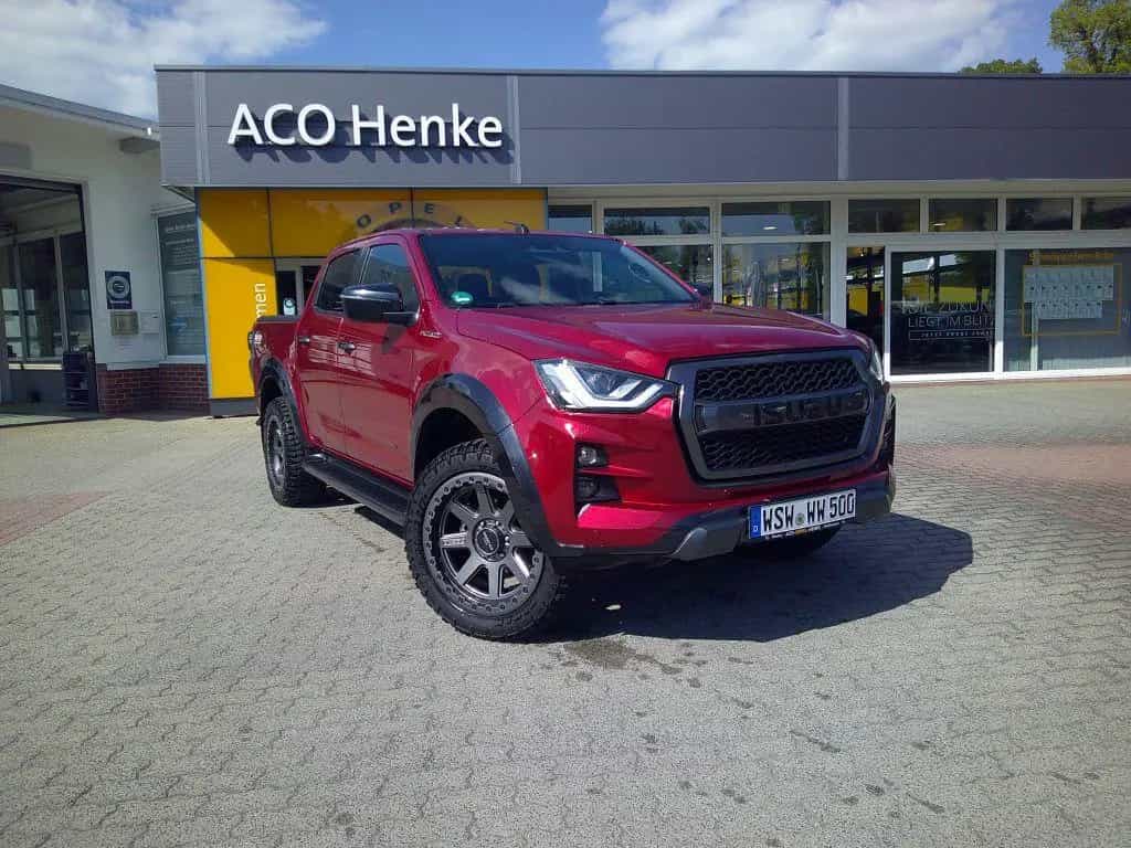 Isuzu D-Max Double Cab 4WD Autm. V-Cross 01/2025-photo-0