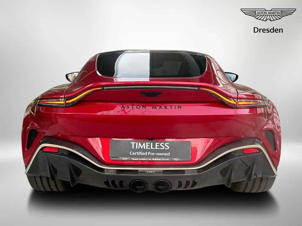 Aston Martin V12 Vantage - Carbon Packs/Homelink/Livery 09/2022-photo-20