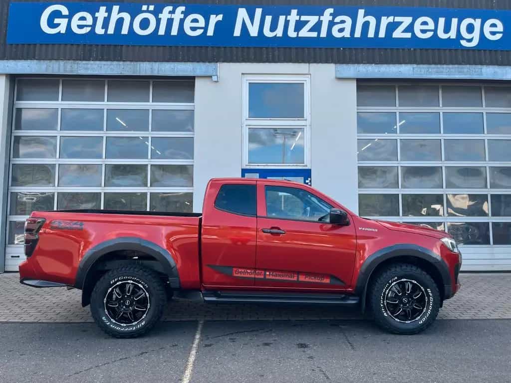 Isuzu D-Max Space Cab V-Cross AT +Kabinen vorbereitet+ 08/2025-photo-5