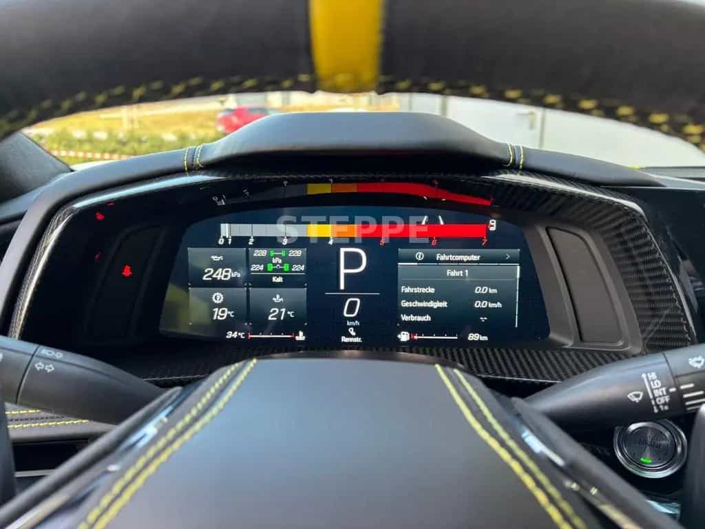 Corvette C8 Stingray Convertible 3LT Europamodell 04/2025-photo-16