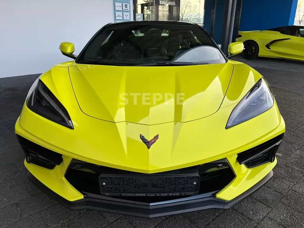 Corvette C8 Stingray Convertible 3LT Europamodell 04/2025-photo-2