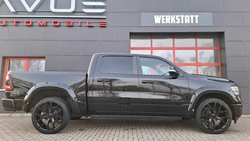 Dodge RAM 5.7 LARAMIE SPORT NIGHT LED 24" Pano LPG 07/2021-photo-19