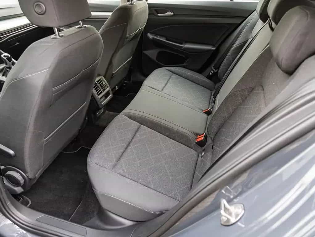 Volkswagen Golf VIII 1.5 TSI Life, Navi, LED, App-Connect, 04/2024-photo-13