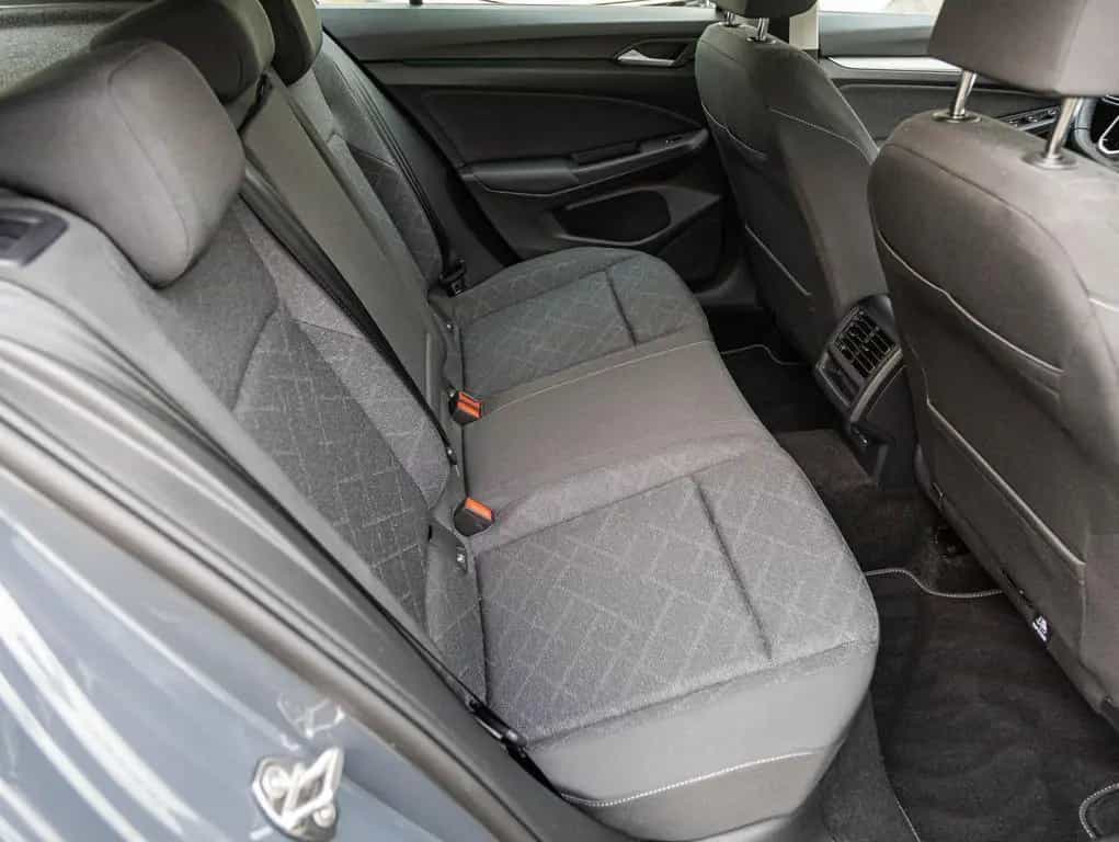 Volkswagen Golf VIII 1.5 TSI Life, Navi, LED, App-Connect, 04/2024-photo-16