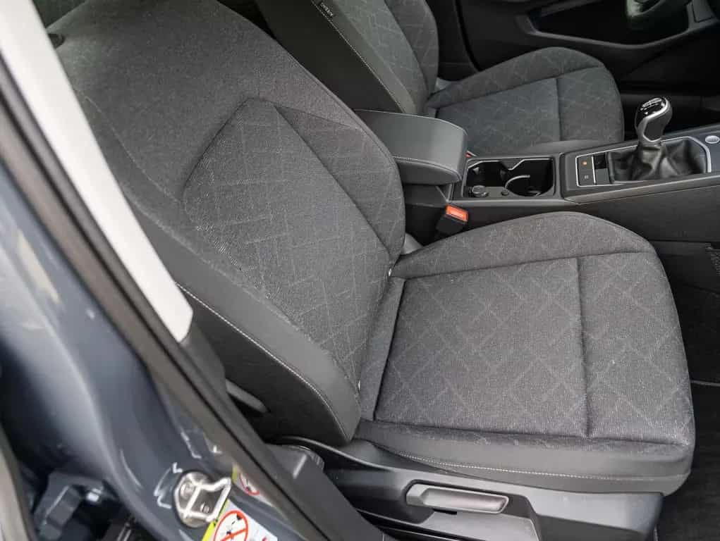 Volkswagen Golf VIII 1.5 TSI Life, Navi, LED, App-Connect, 04/2024-photo-17