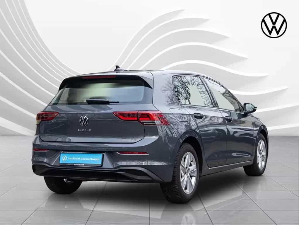 Volkswagen Golf VIII 1.5 TSI Life, Navi, LED, App-Connect, 04/2024-photo-2