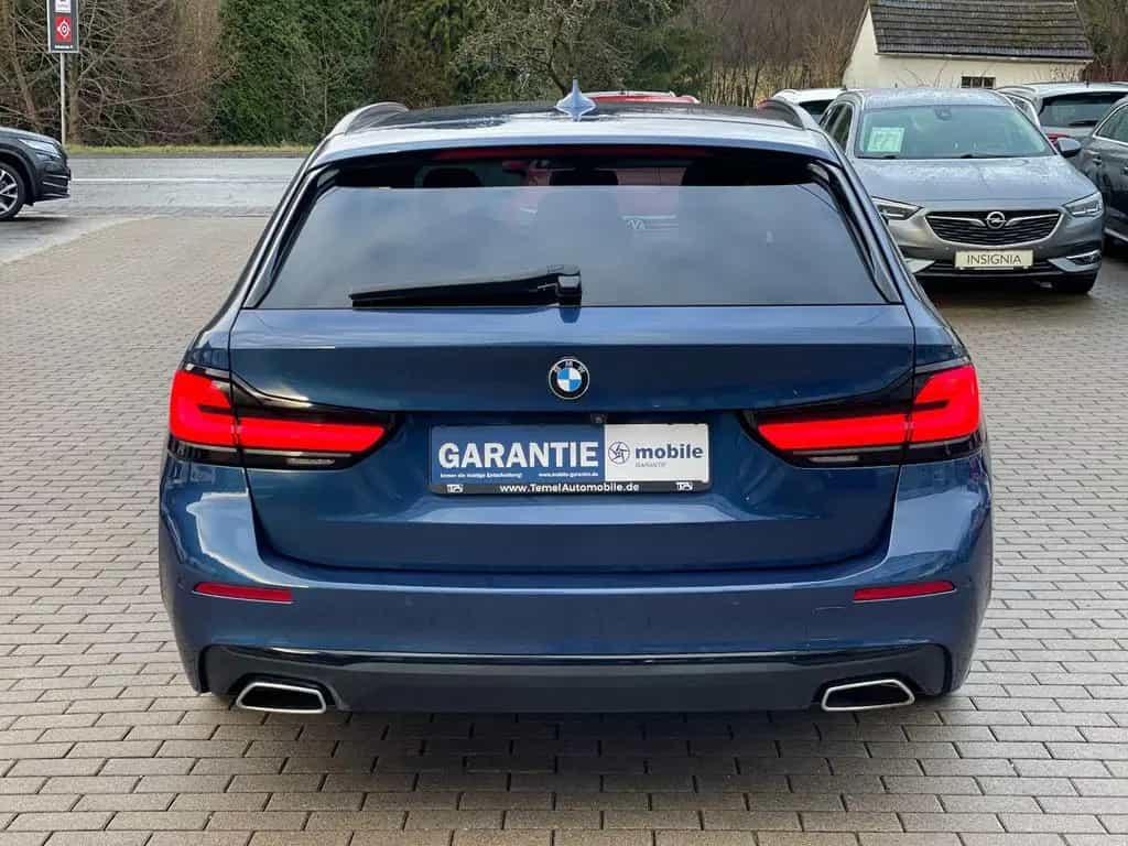BMW 520 d Touring*S-HEFT*8xFACH*NAVI*LED*360°KAMERA* 11/2020-photo-5