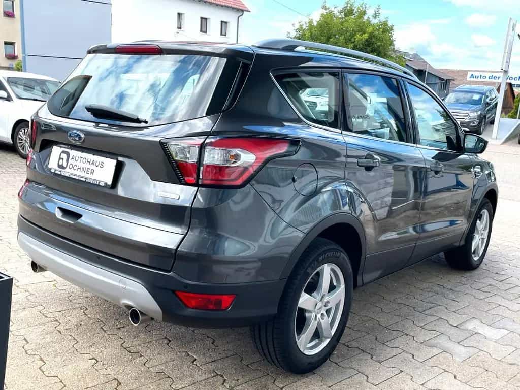 Ford Kuga 1.5 EcoBoost Cool & Connect 12/2018-photo-3
