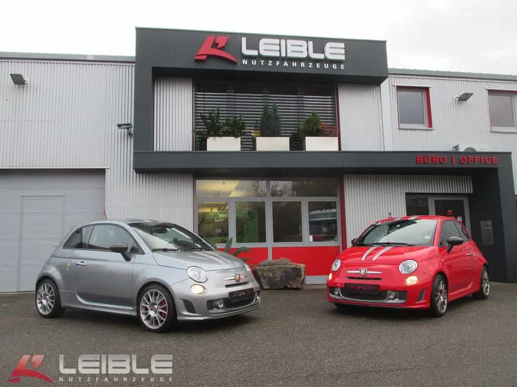 Abarth 695 Tributo Ferrari*45 of 99*Sammlerstück 04/2011-photo-1