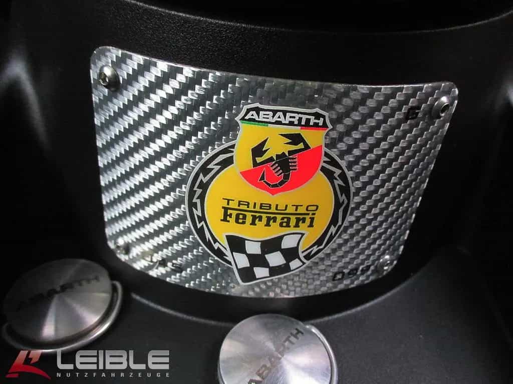 Abarth 695 Tributo Ferrari*45 of 99*Sammlerstück 04/2011-photo-14