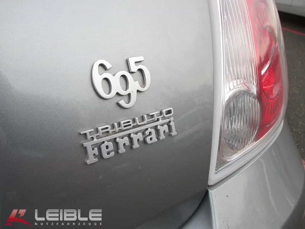Abarth 695 Tributo Ferrari*45 of 99*Sammlerstück 04/2011-photo-18