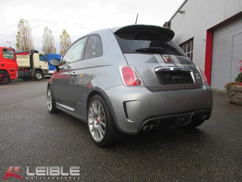 Abarth 695 Tributo Ferrari*45 of 99*Sammlerstück 04/2011-photo-5