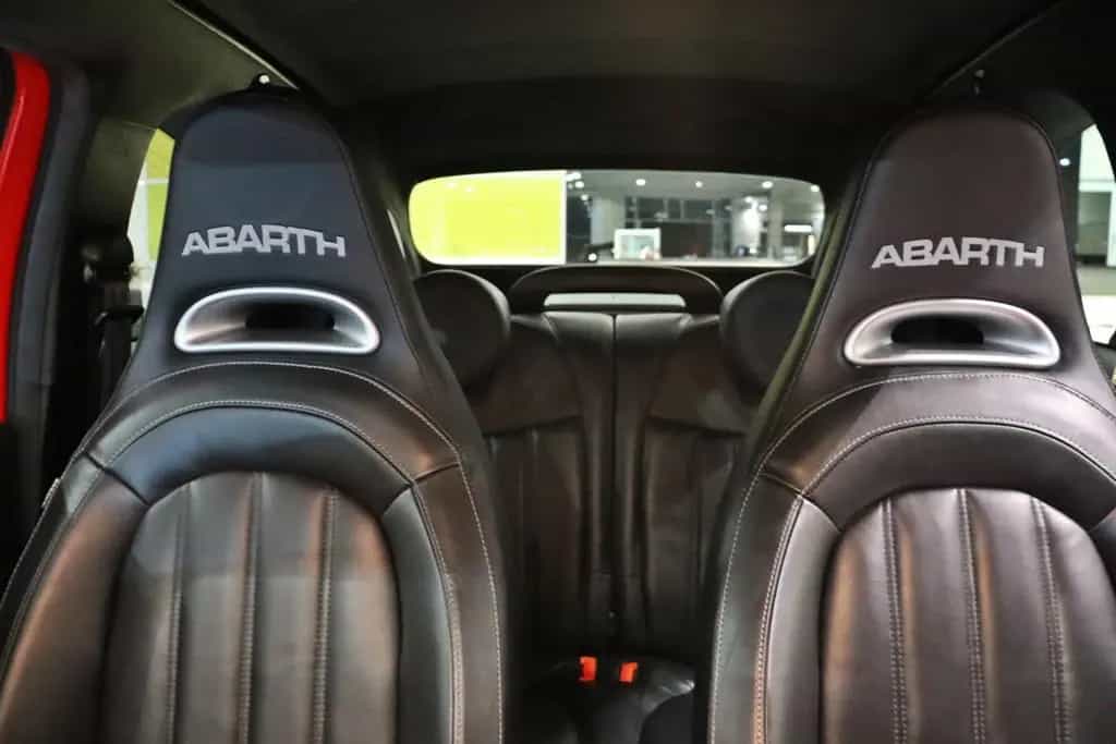Abarth 500C Turismo*LEDER*KLIMAAUT*XENON*PDC*ALU* 12/2017-photo-17