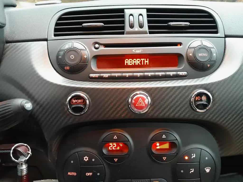 Abarth 695C 1.4 T-Jet 16V 695C Edizione Maserati MT... 11/2012-photo-13