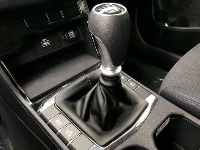 Ssangyong Korando Spezial 1.5T-GDI MT 2WD Tempomat Klimaan 02/2025-photo-13