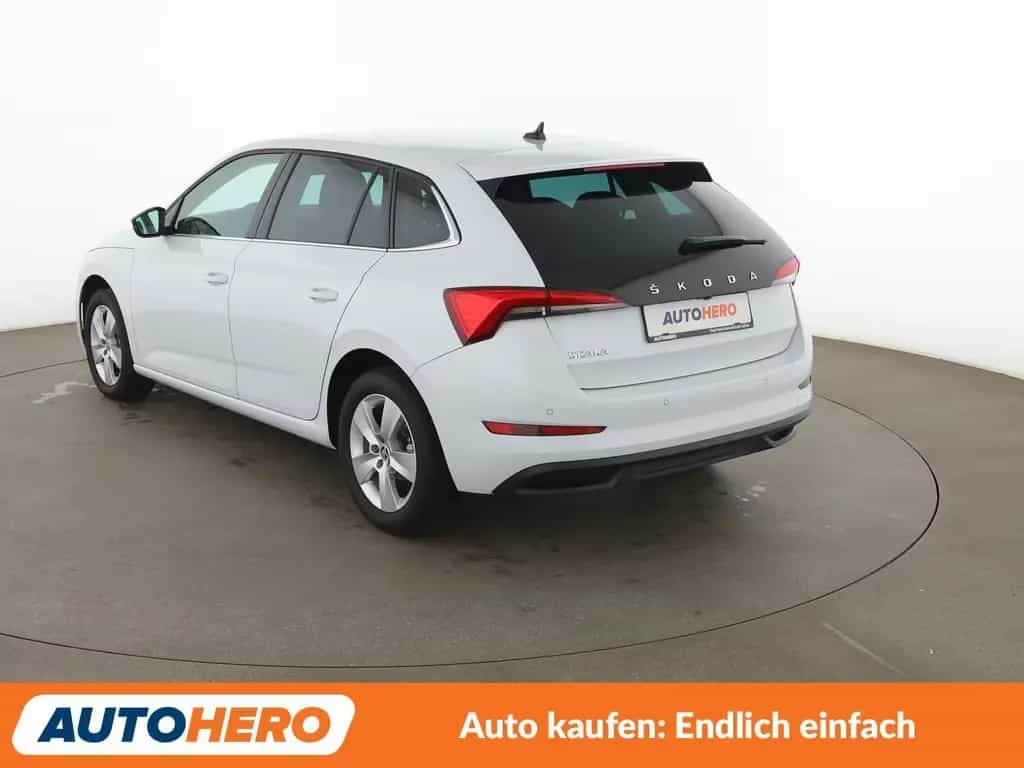 Skoda Scala 1.5 TSI ACT Style Aut.*CAM*PDC*SHZ*TEMPO* 05/2022-photo-2