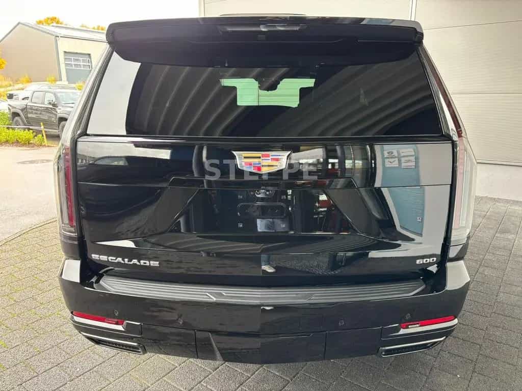 Cadillac Escalade FACELIFT MY26 6.2 V8 Sport Platinum null-photo-4