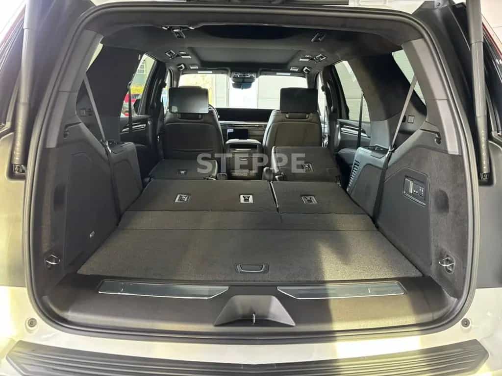 Cadillac Escalade FACELIFT MY26 6.2 V8 Sport Platinum null-photo-23