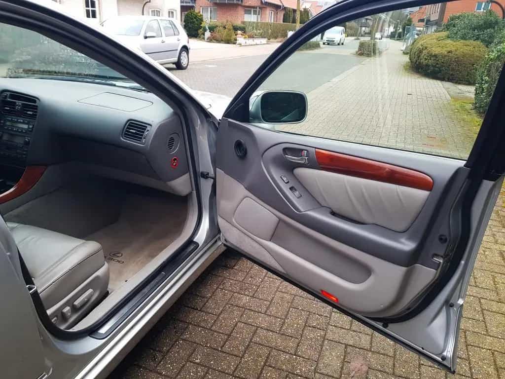 Lexus GS 300 3.0 Auto Sport  Gasanlage  Prins 08/1999-photo-9
