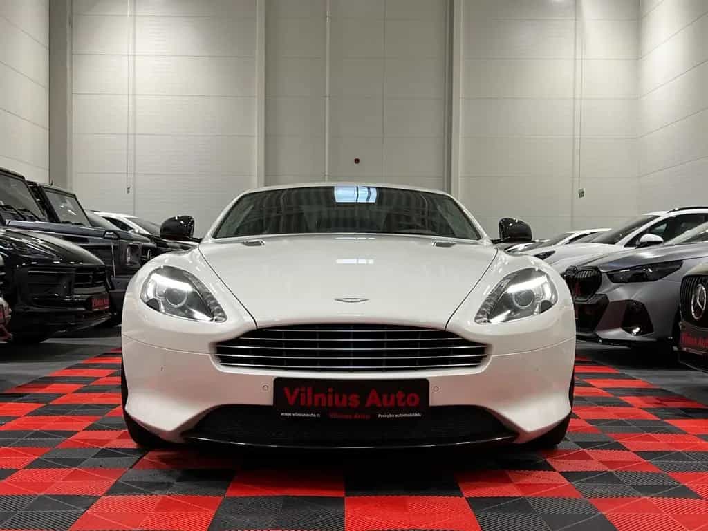 Aston Martin DB9 5.9 V12 *CARBON EDITION* 06/2015-photo-1